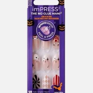 imPRESS Halloween Nail Kit with Black and Orange Designs